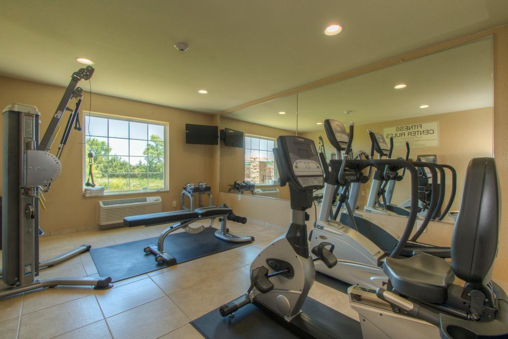 Cobblestone Inn & Suites - Holyoke Bagian luar foto